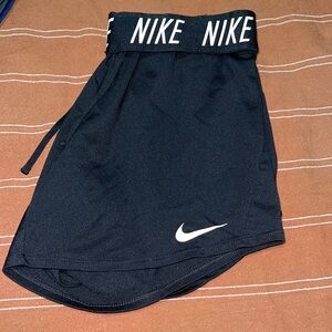 Women’s nike shorts; size XS. Black and white